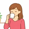 コーヒーを飲む女性